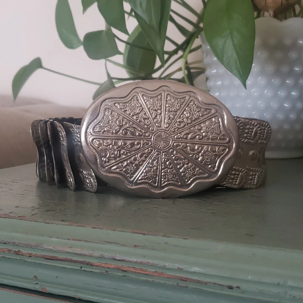 Vintage Silver Western Floral Accordian Chain Stretch Belt